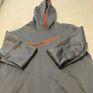 Nike pullover